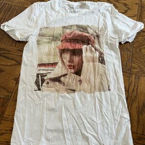 NWOT Official Taylor Swift Red (Taylor’s Version) Shirt